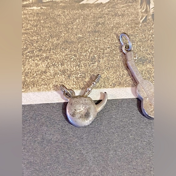 4 Vintage Southwest theme Pendant Charms including Guitar, Cowboy Boot, & Pipe - Picture 6 of 16